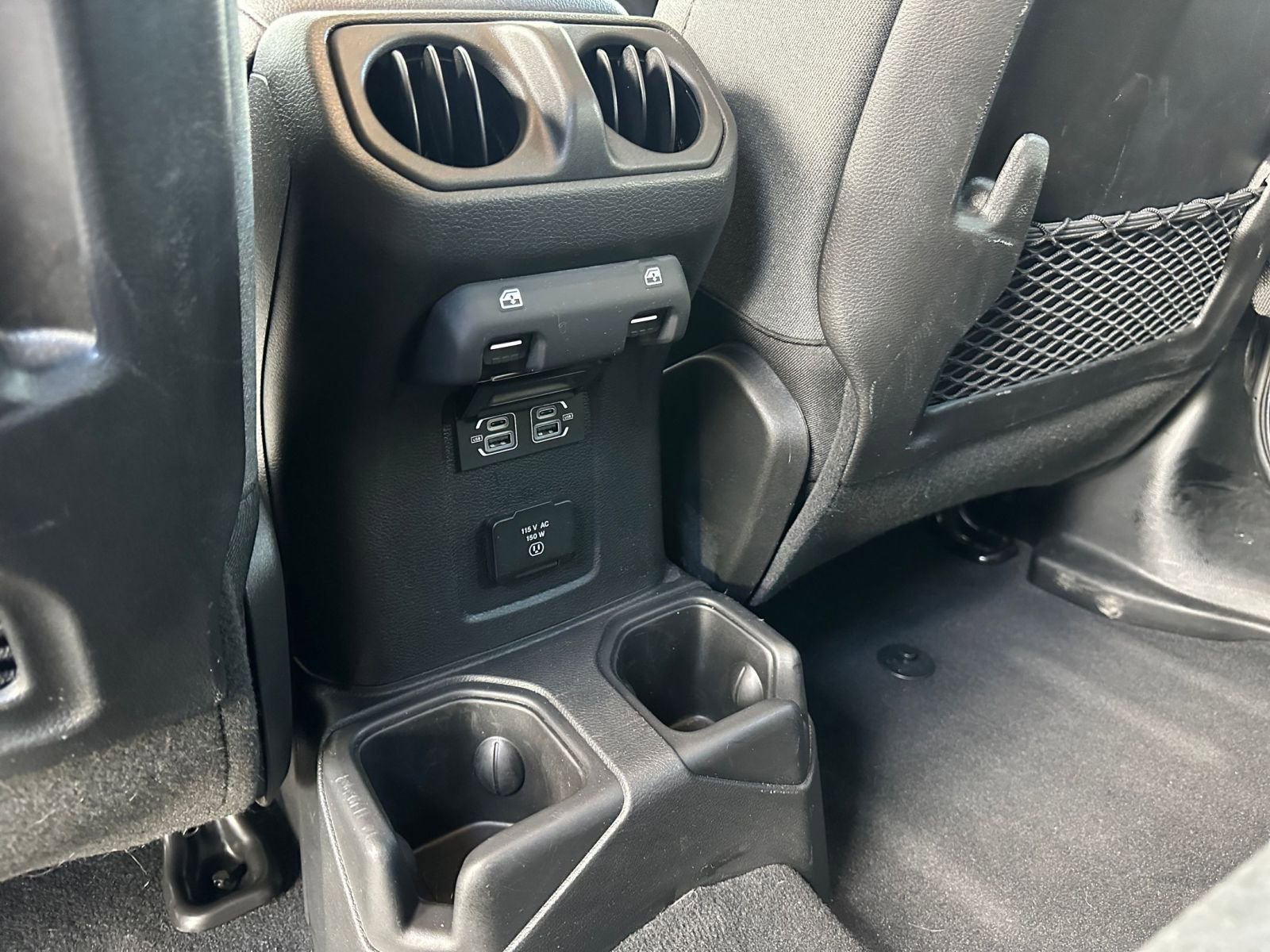 Thumbnail: 2025 Jeep Wrangler - 23