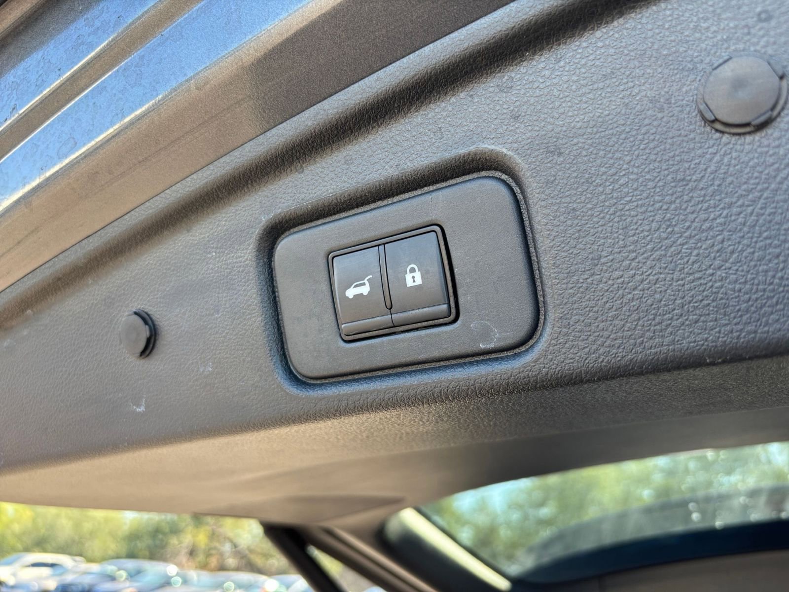 Thumbnail: 2025 Nissan Pathfinder - 24