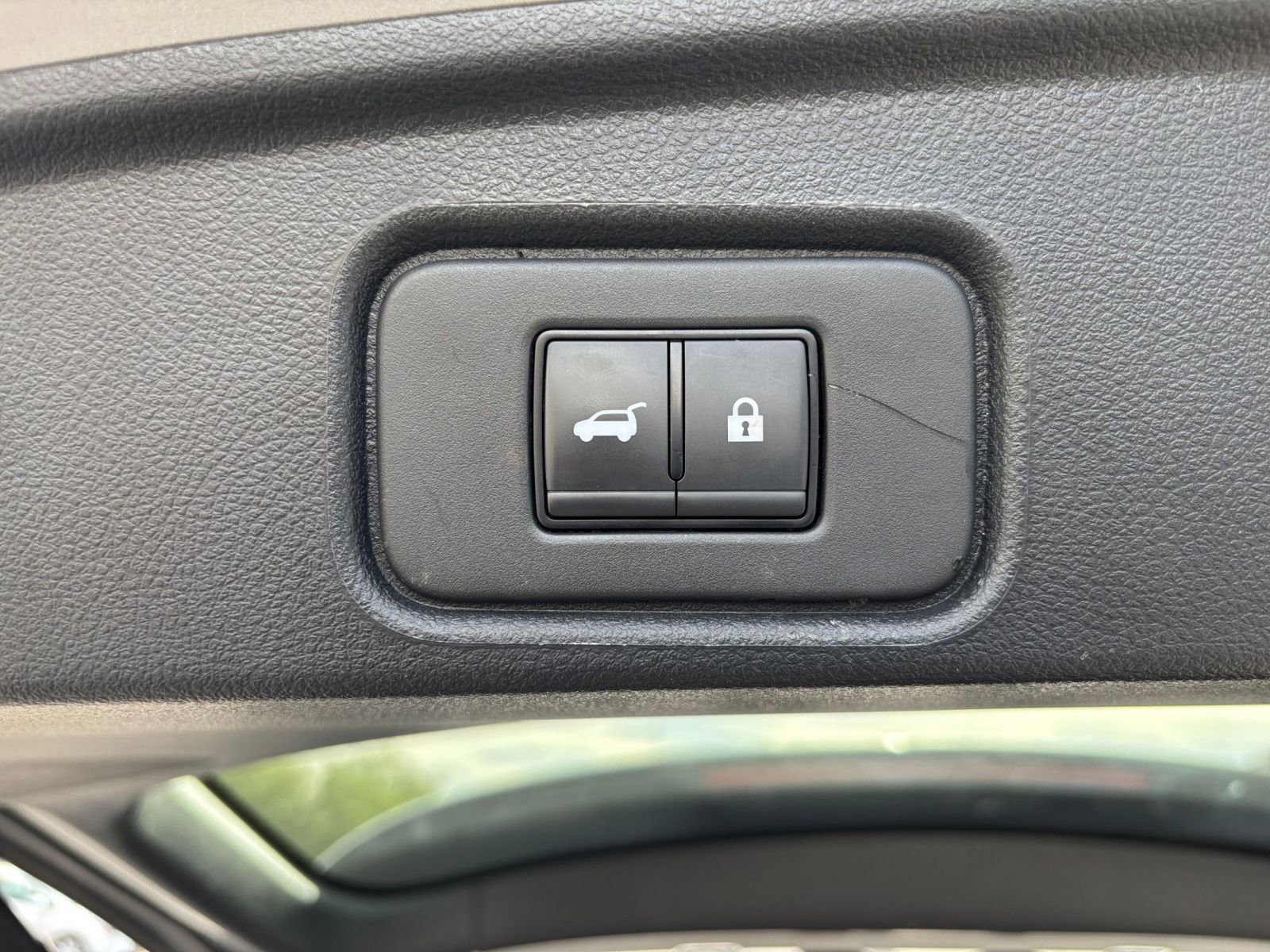 Thumbnail: 2025 Nissan Pathfinder - 21