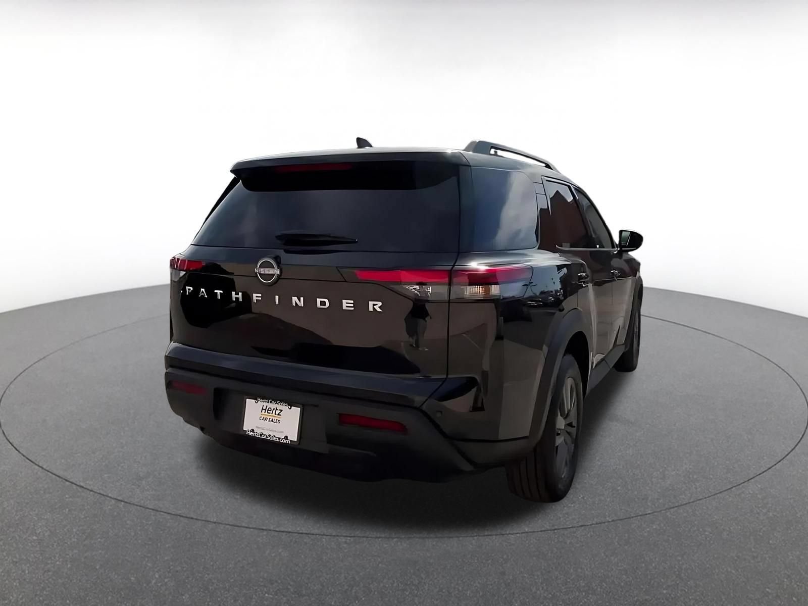 Thumbnail: 2025 Nissan Pathfinder - 14