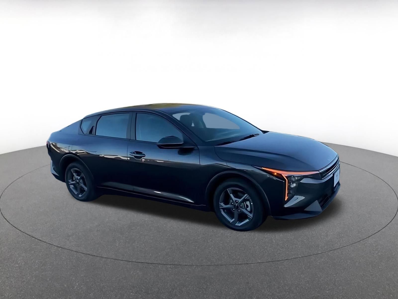 Thumbnail: 2025 Kia K4 - 2