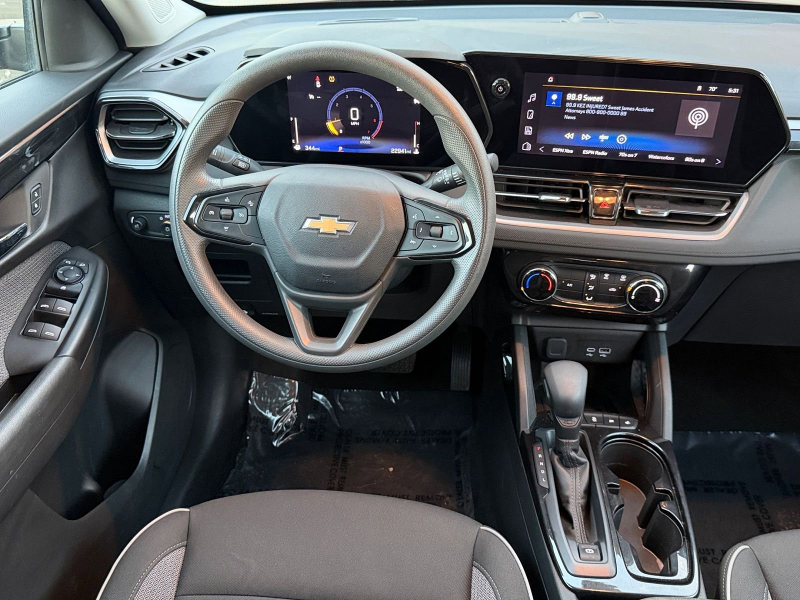 Thumbnail: 2025 Chevrolet TrailBlazer - 32