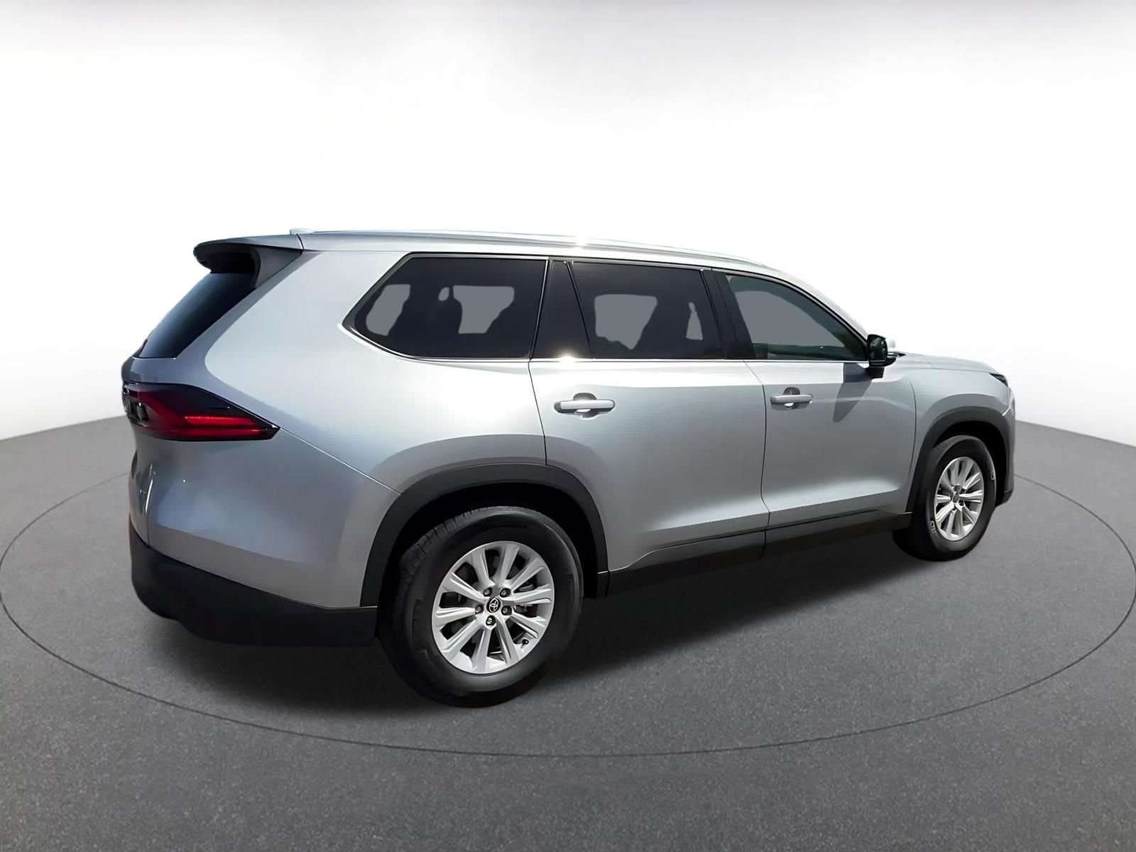 Thumbnail: 2025 Toyota Grand Highlander - 15