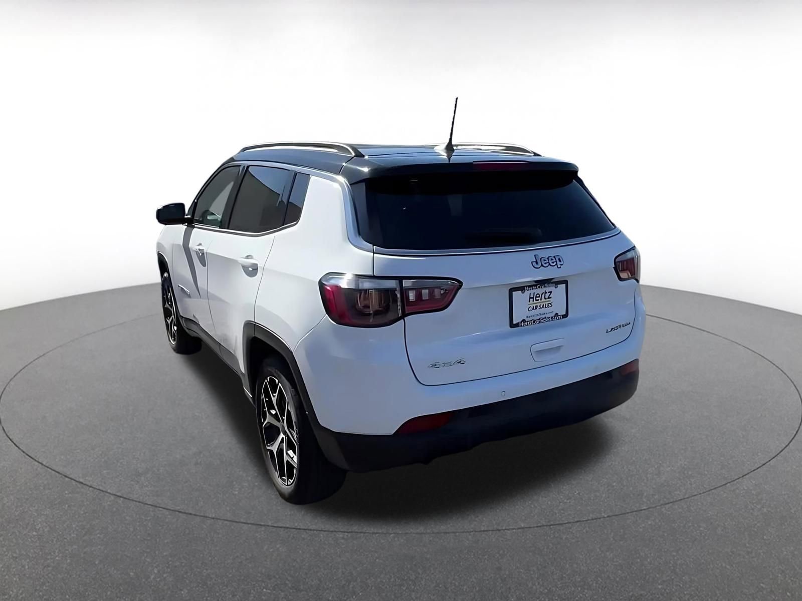 Thumbnail: 2025 Jeep Compass - 11