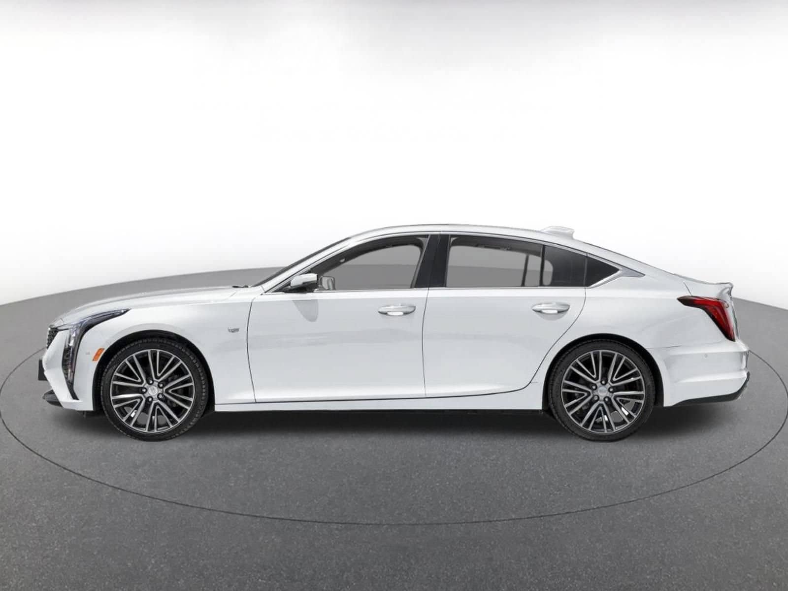 Thumbnail: 2026 Cadillac CT5 - 3