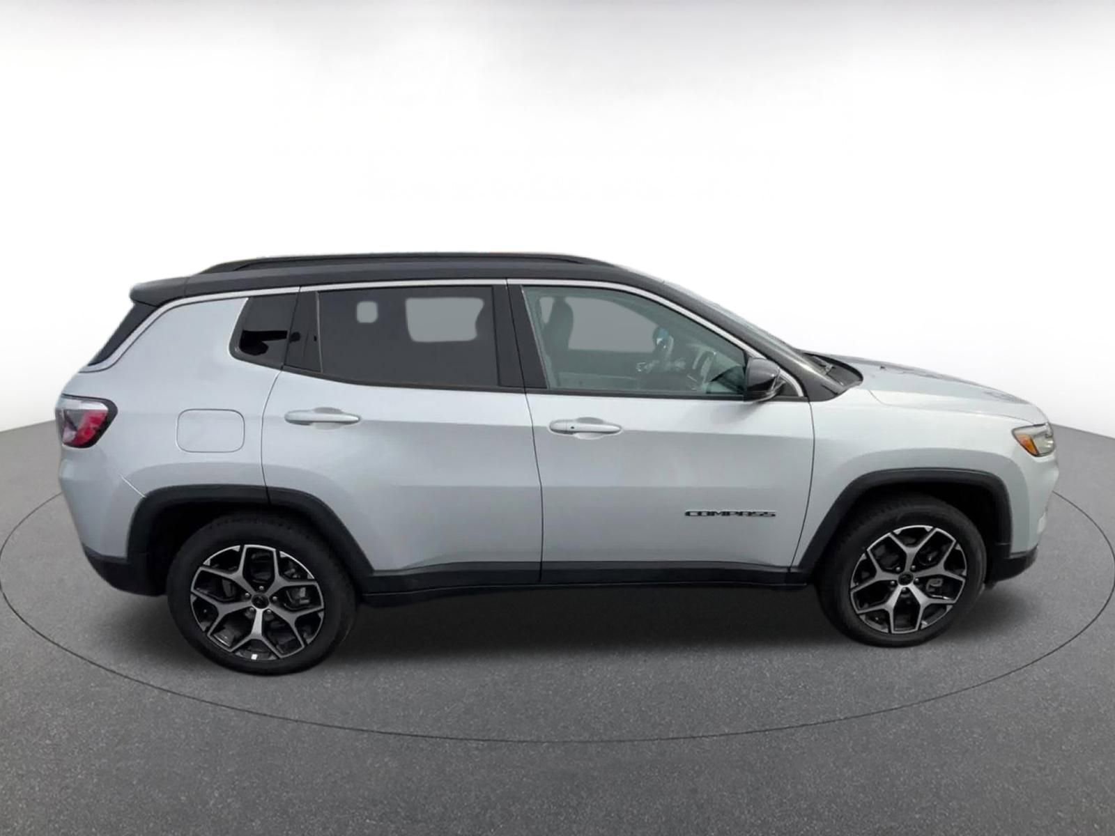 Thumbnail: 2025 Jeep Compass - 16