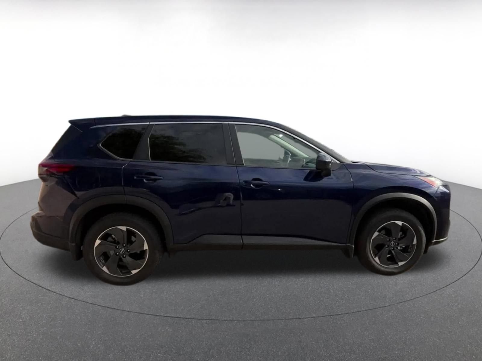 Thumbnail: 2025 Nissan Rogue - 15