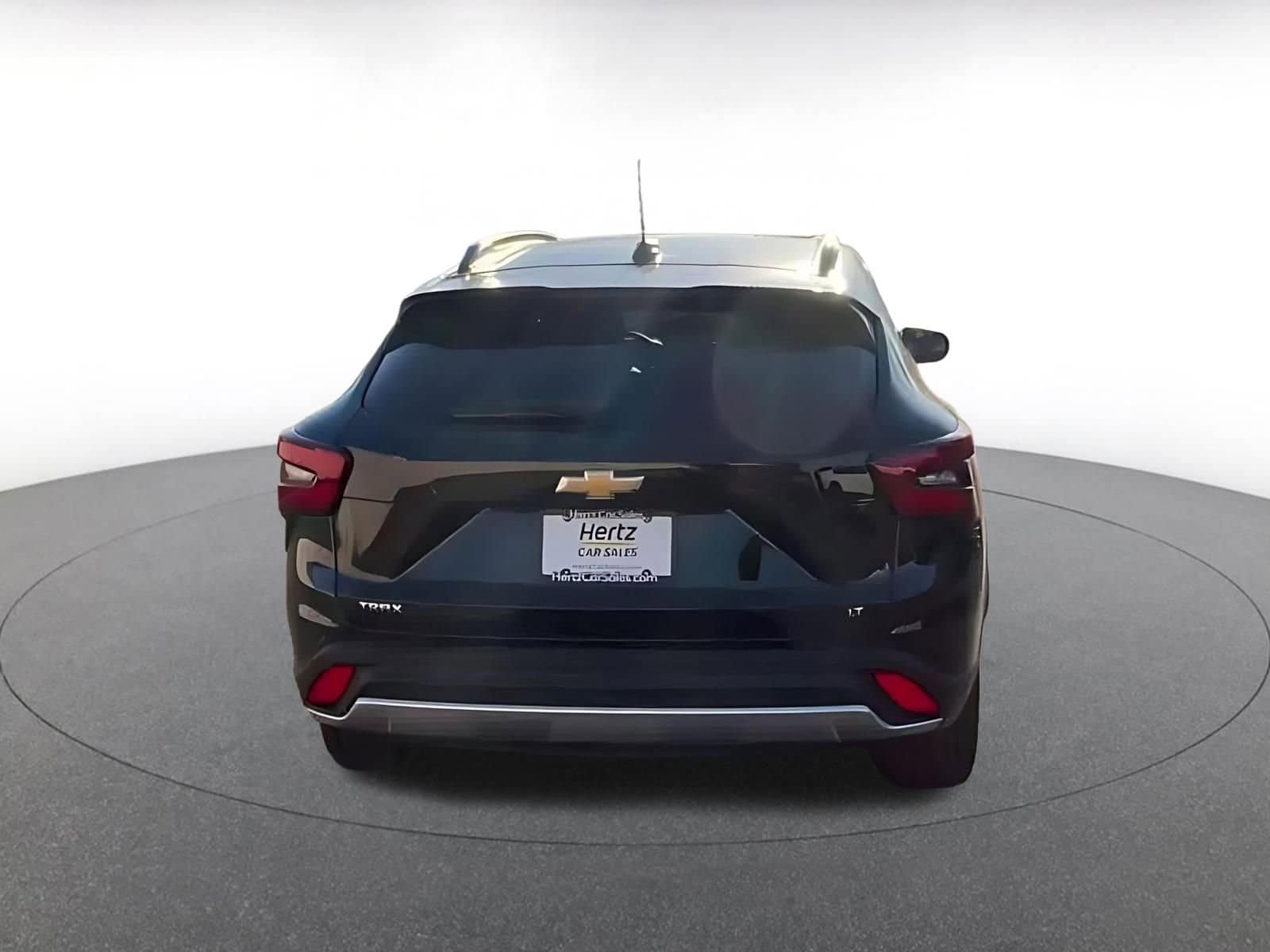 Thumbnail: 2025 Chevrolet Trax - 11