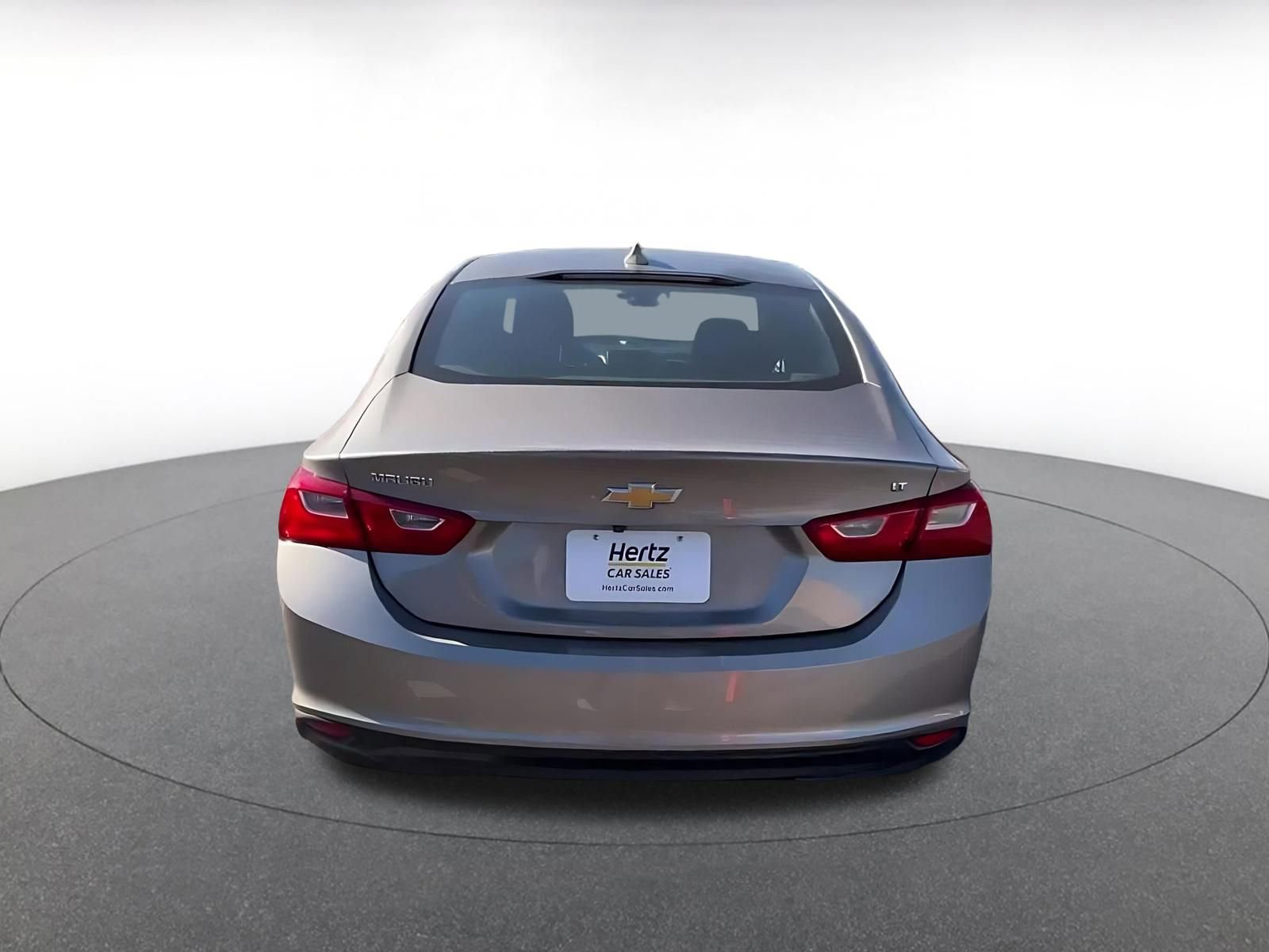 Thumbnail: 2023 Chevrolet Malibu - 12