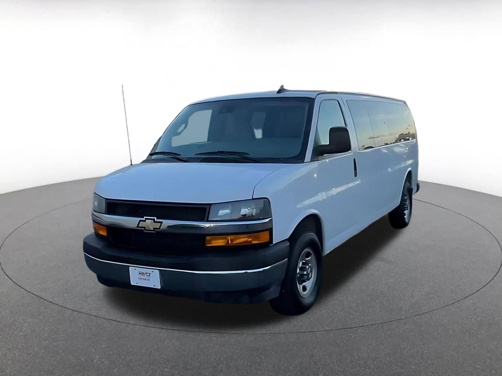 Thumbnail: 2025 Chevrolet Express - 4