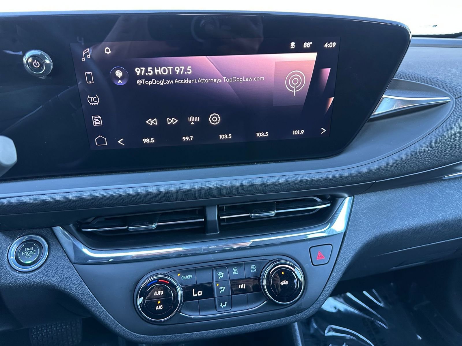 Thumbnail: 2025 Buick Envista - 18