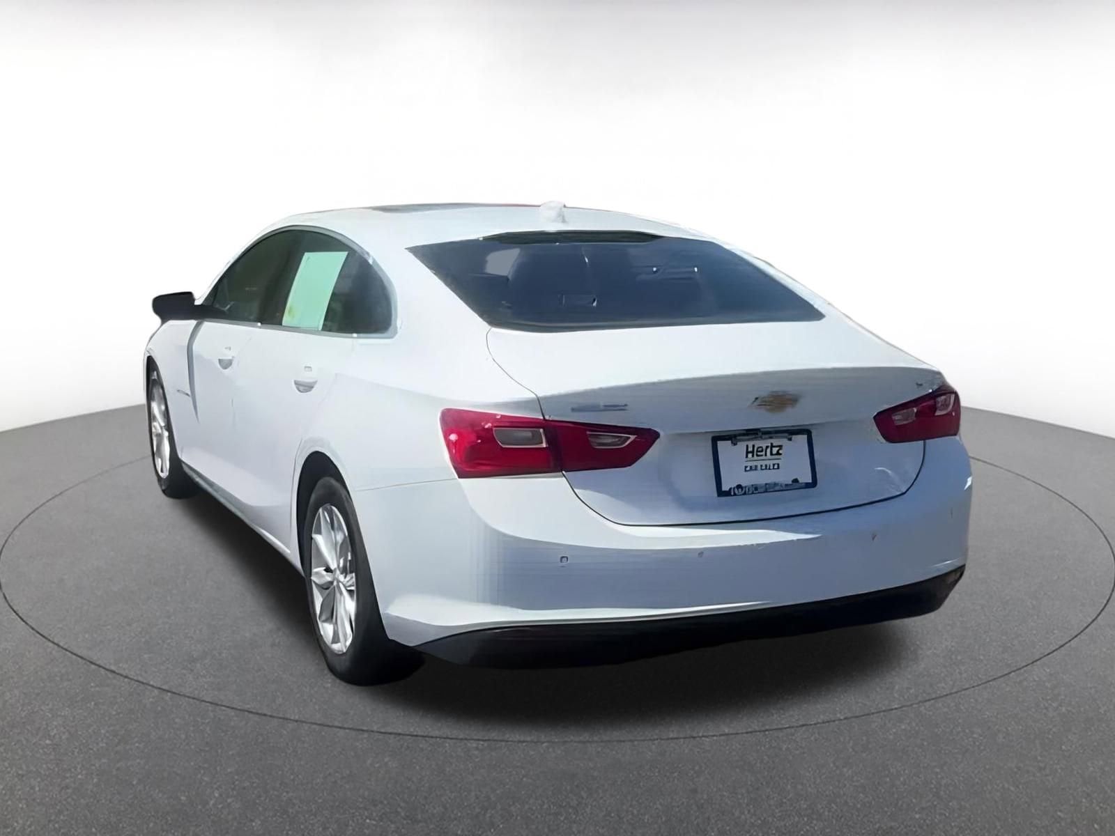 Thumbnail: 2024 Chevrolet Malibu - 5