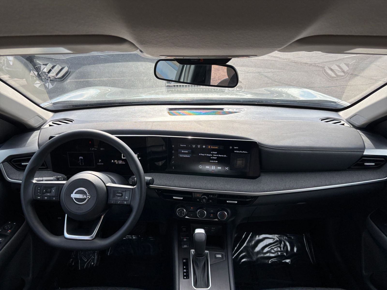 Thumbnail: 2025 Nissan Kicks - 31