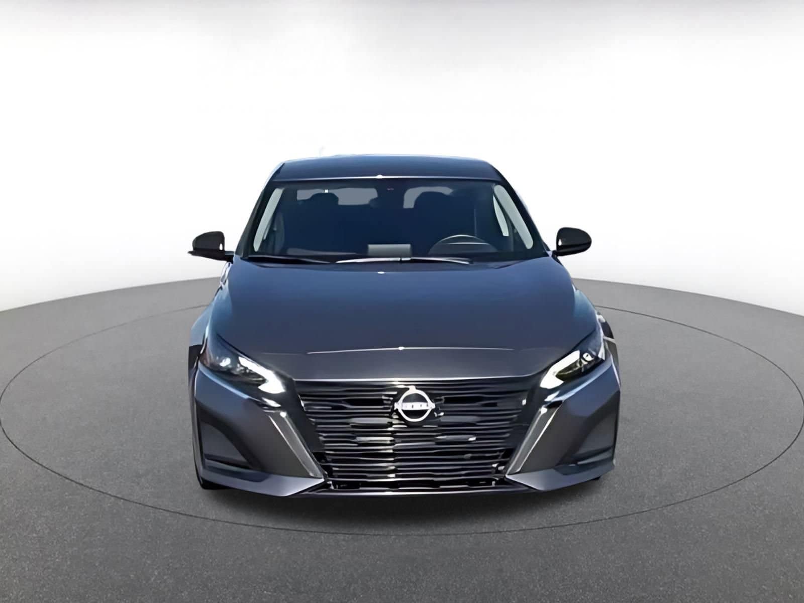 Thumbnail: 2025 Nissan Altima - 16