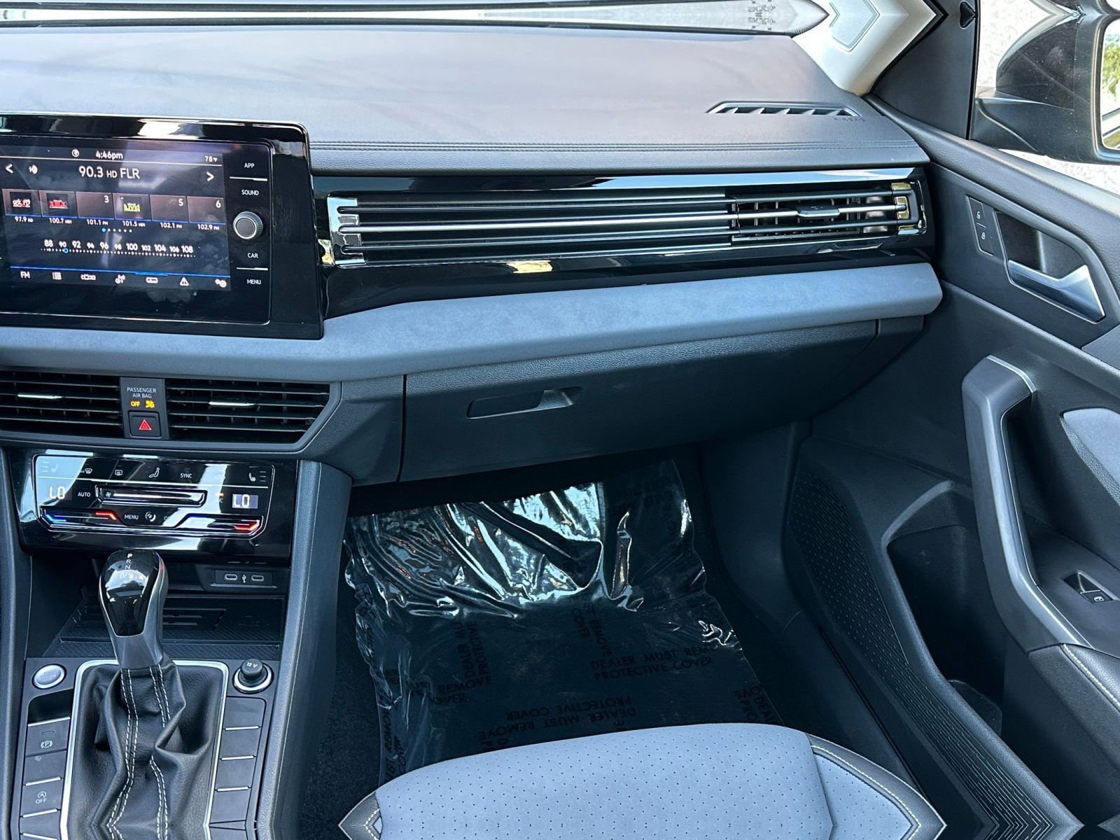 Thumbnail: 2025 Volkswagen Jetta - 35