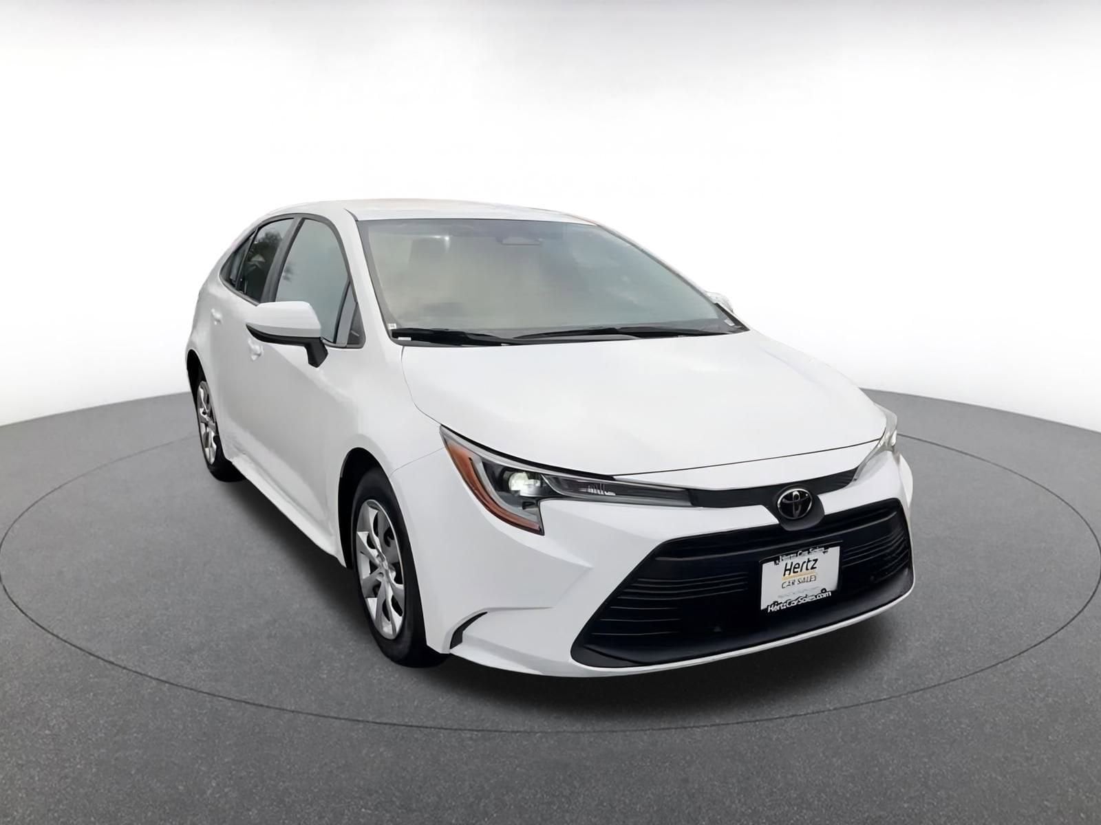 Thumbnail: 2025 Toyota Corolla - 3