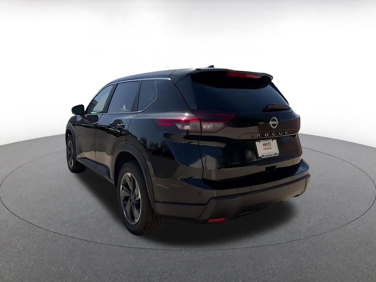 Thumbnail: 2025 Nissan Rogue - 11