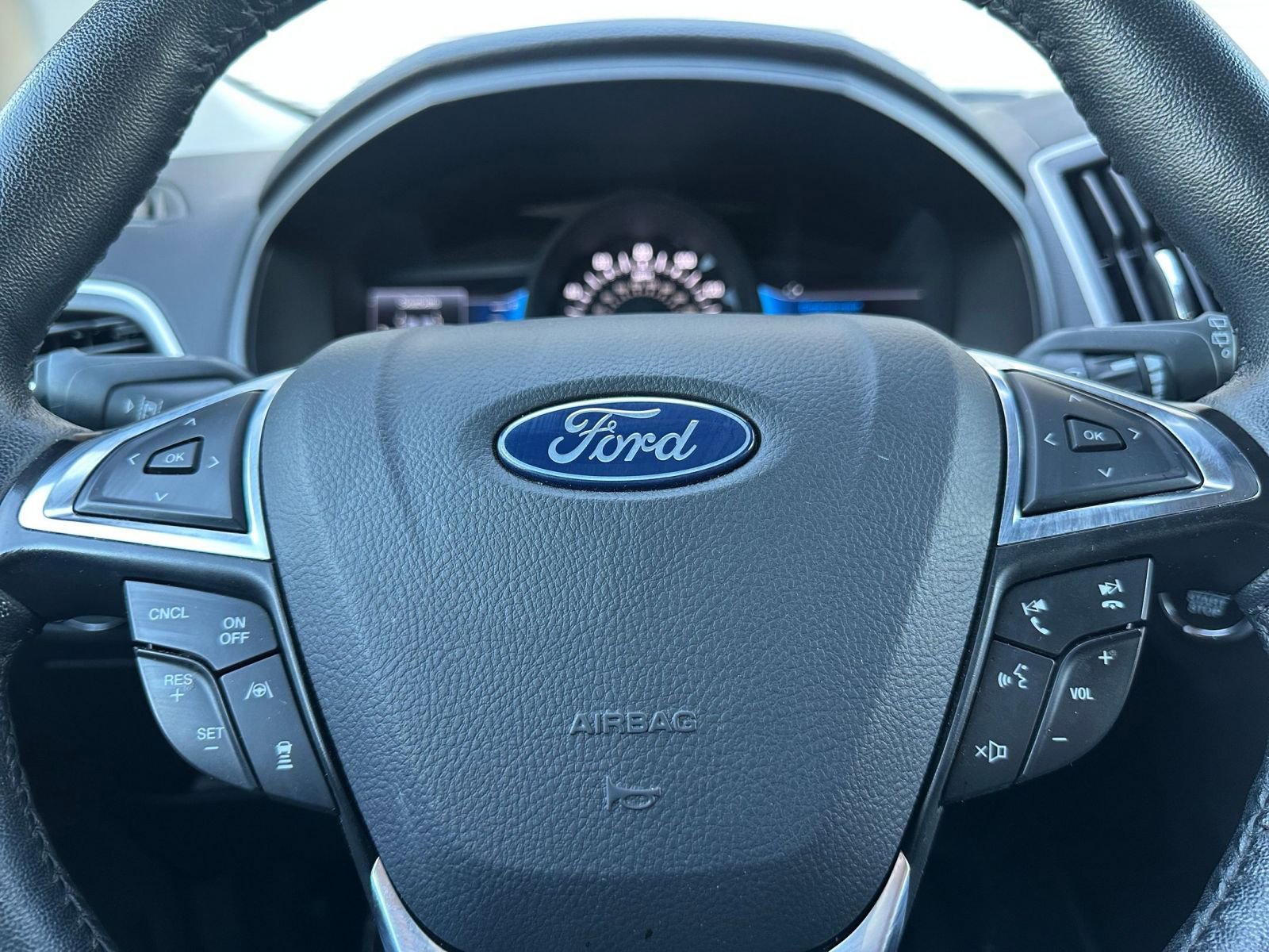 Thumbnail: 2024 Ford Edge - 28