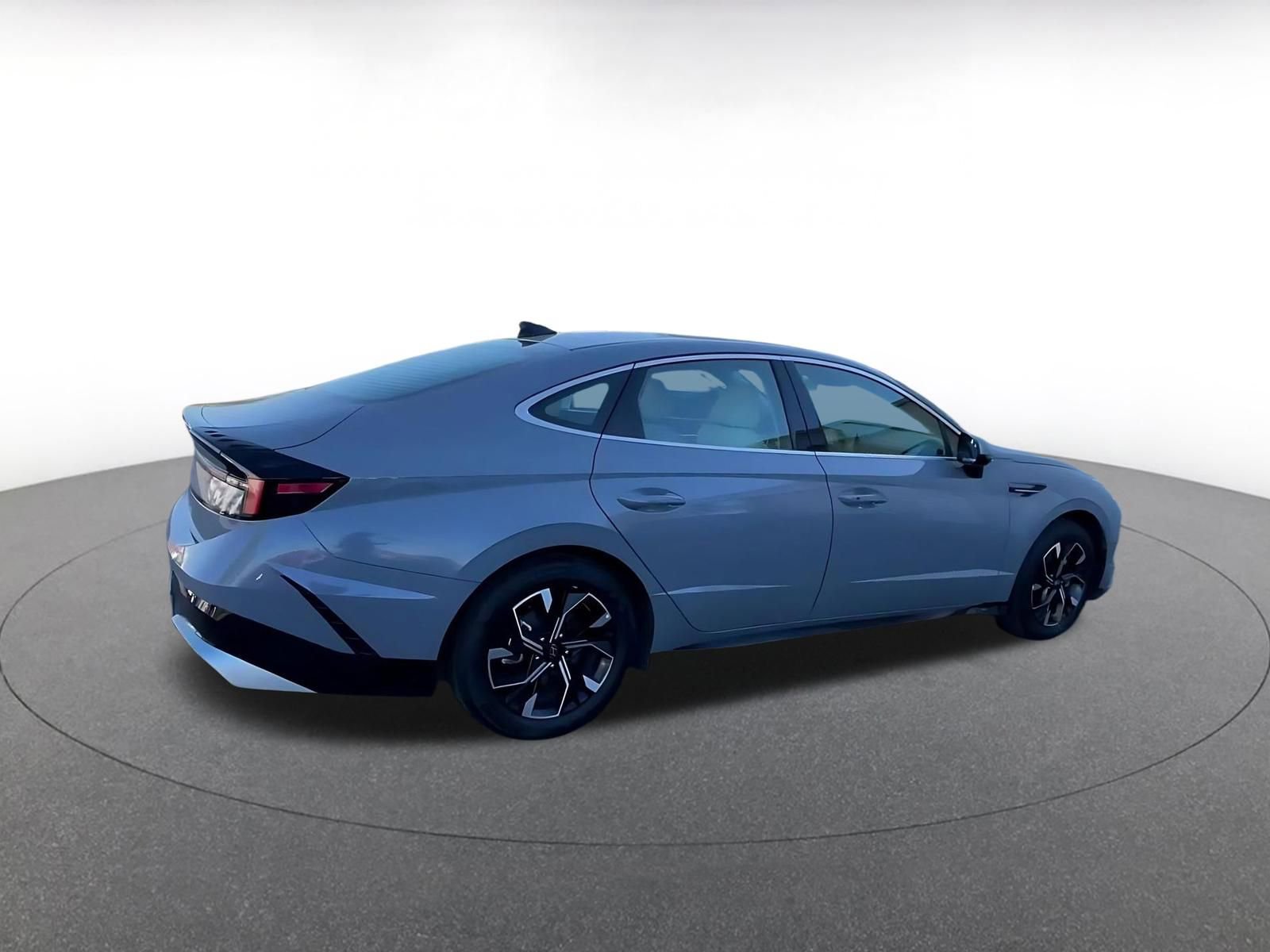 Thumbnail: 2025 Hyundai Sonata - 14