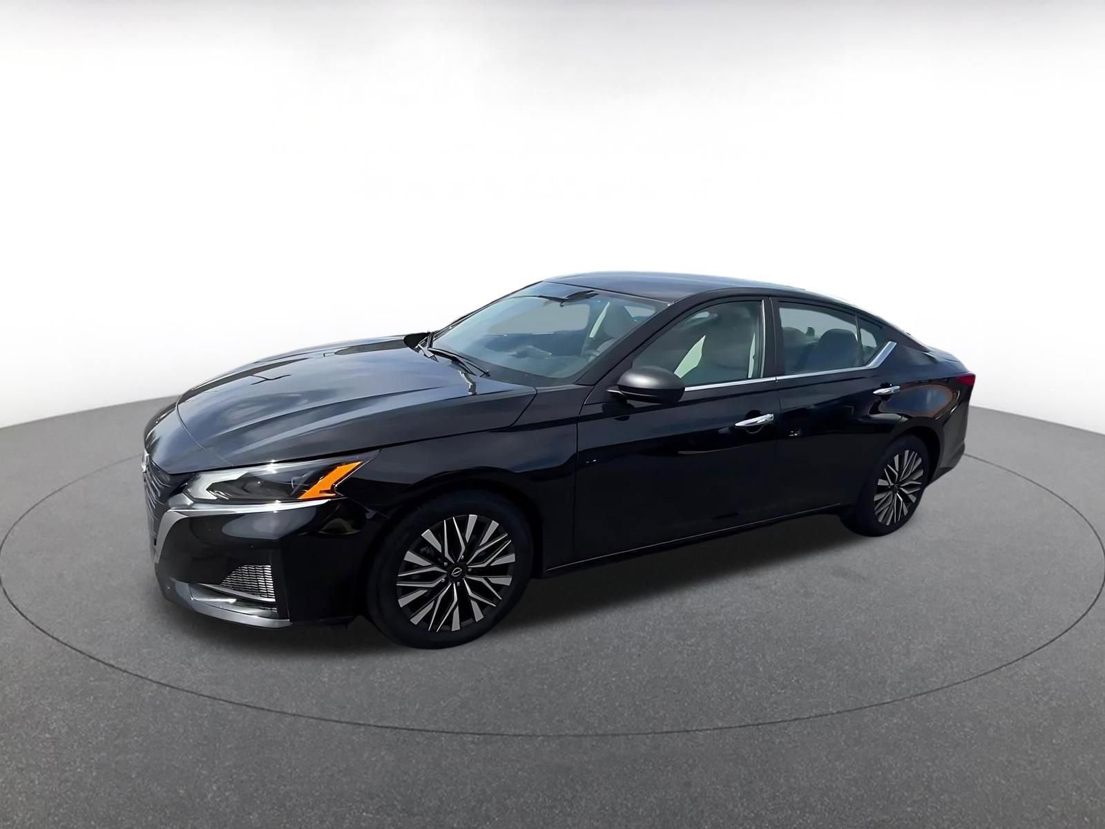 Thumbnail: 2025 Nissan Altima - 7