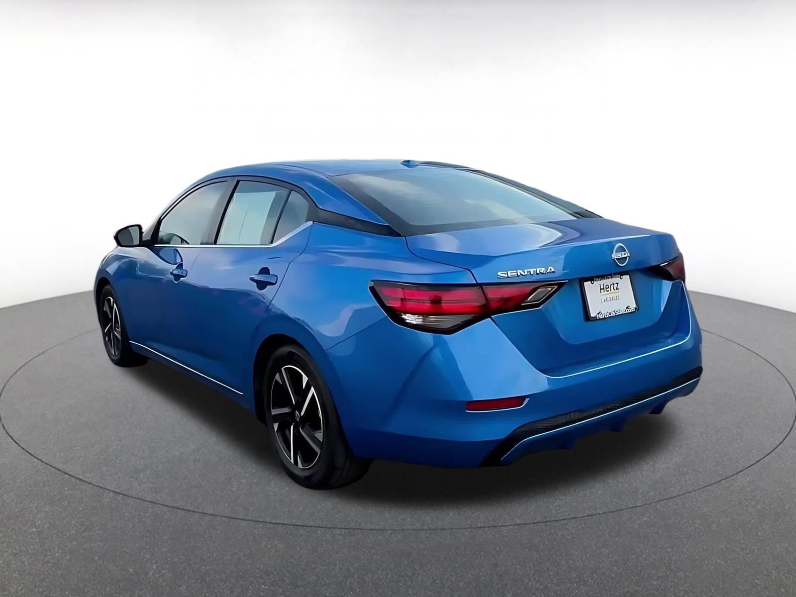 Thumbnail: 2025 Nissan Sentra - 12