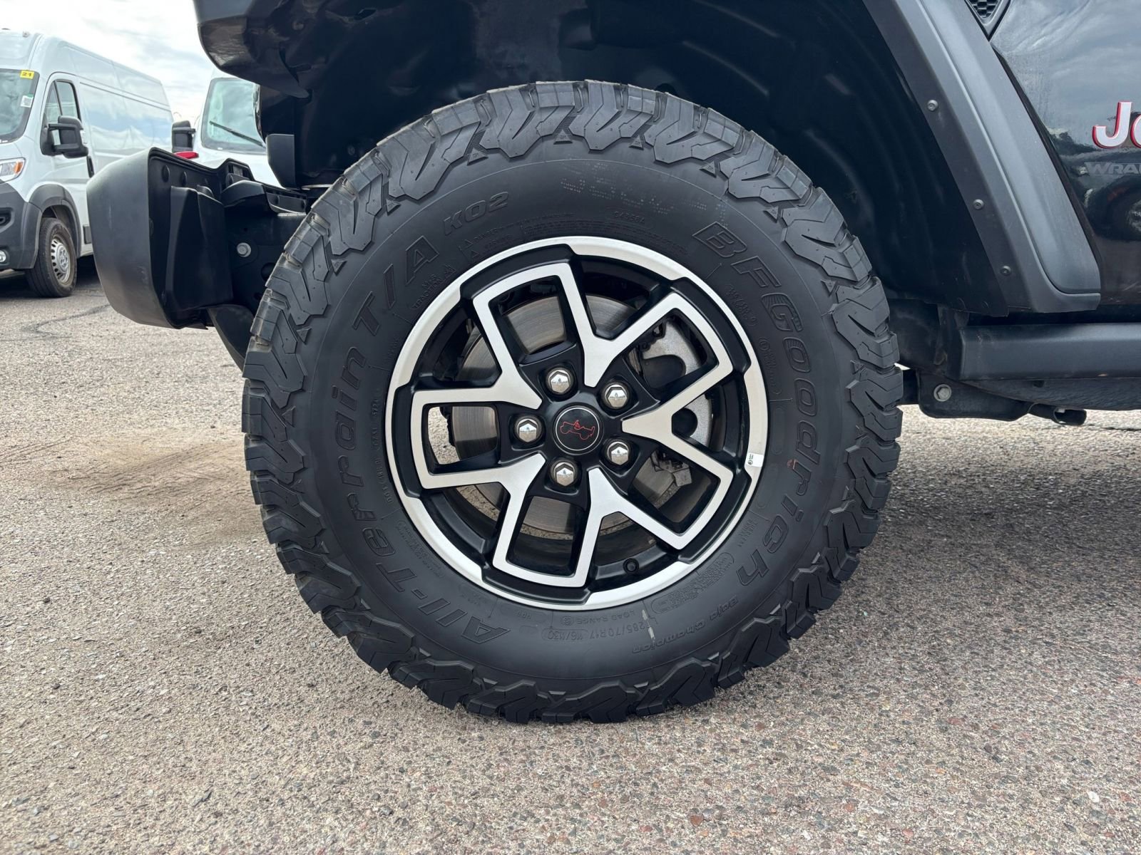 Thumbnail: 2025 Jeep Wrangler - 29