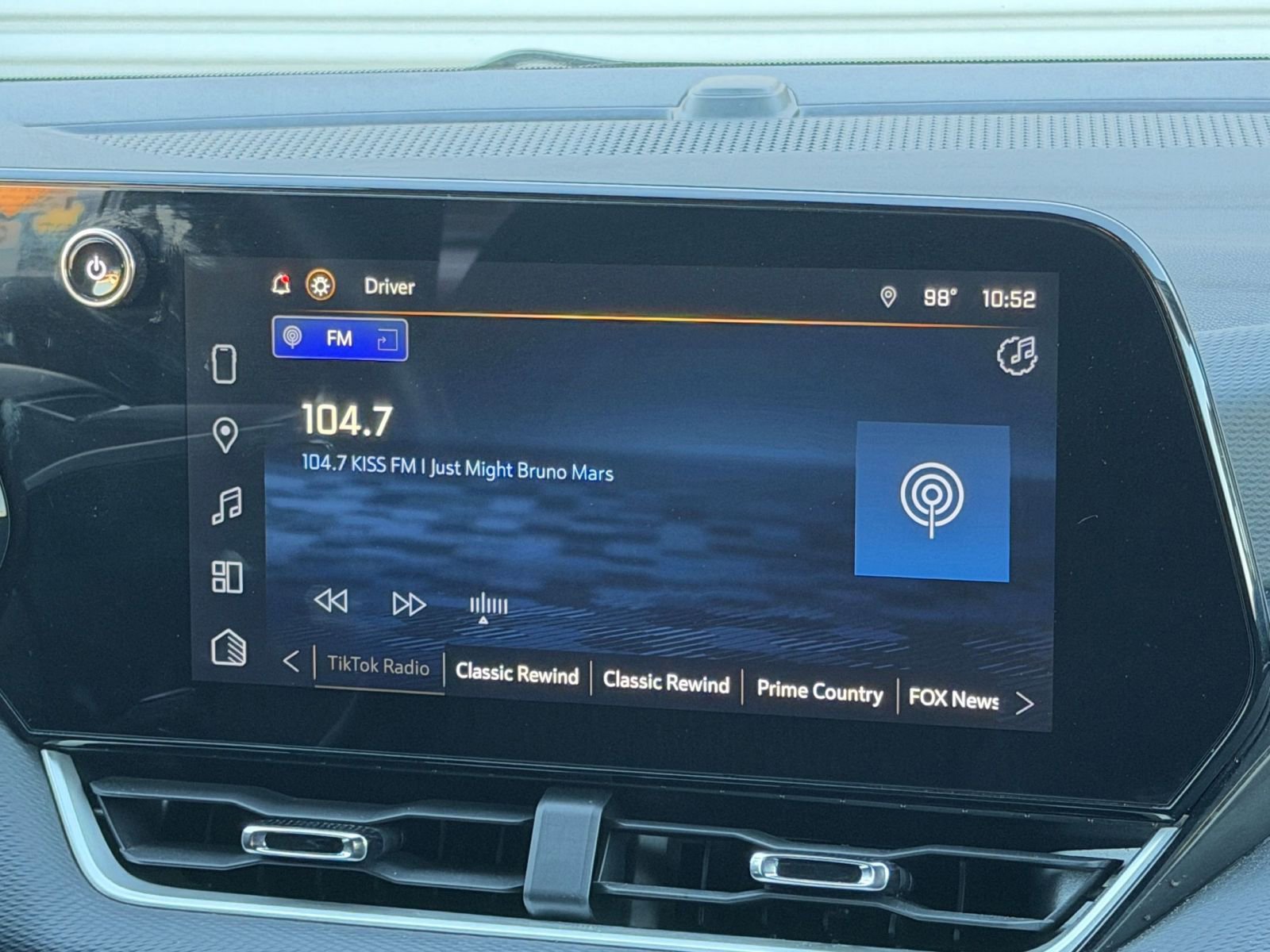 Thumbnail: 2025 Chevrolet Equinox - 20