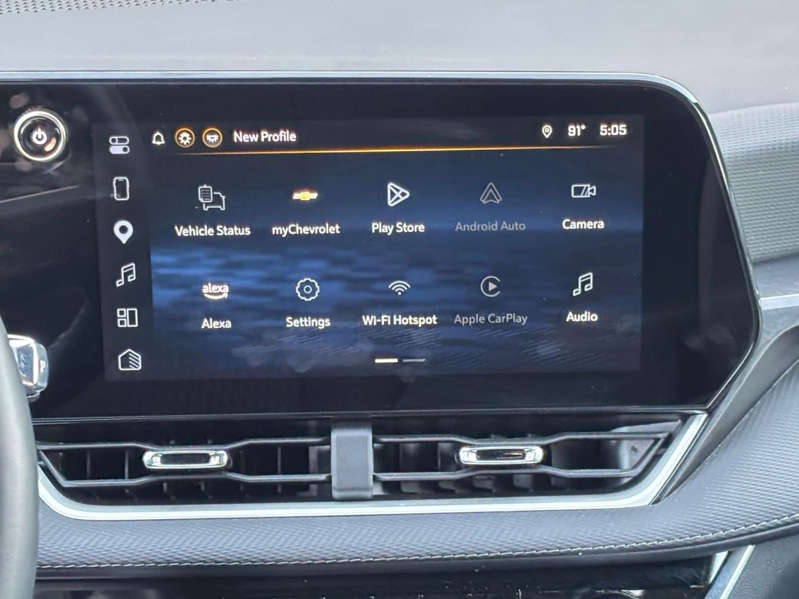 Thumbnail: 2025 Chevrolet Equinox - 20