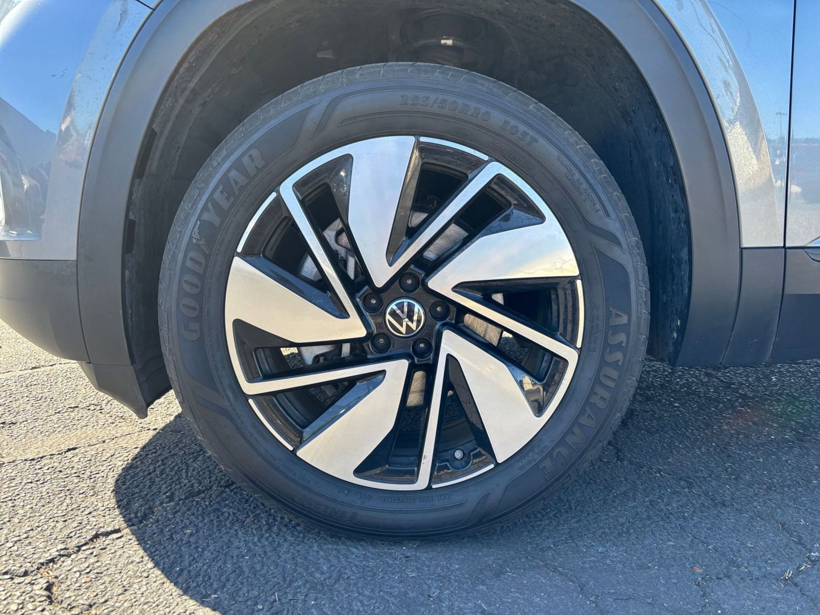 Thumbnail: 2024 Volkswagen Atlas - 33