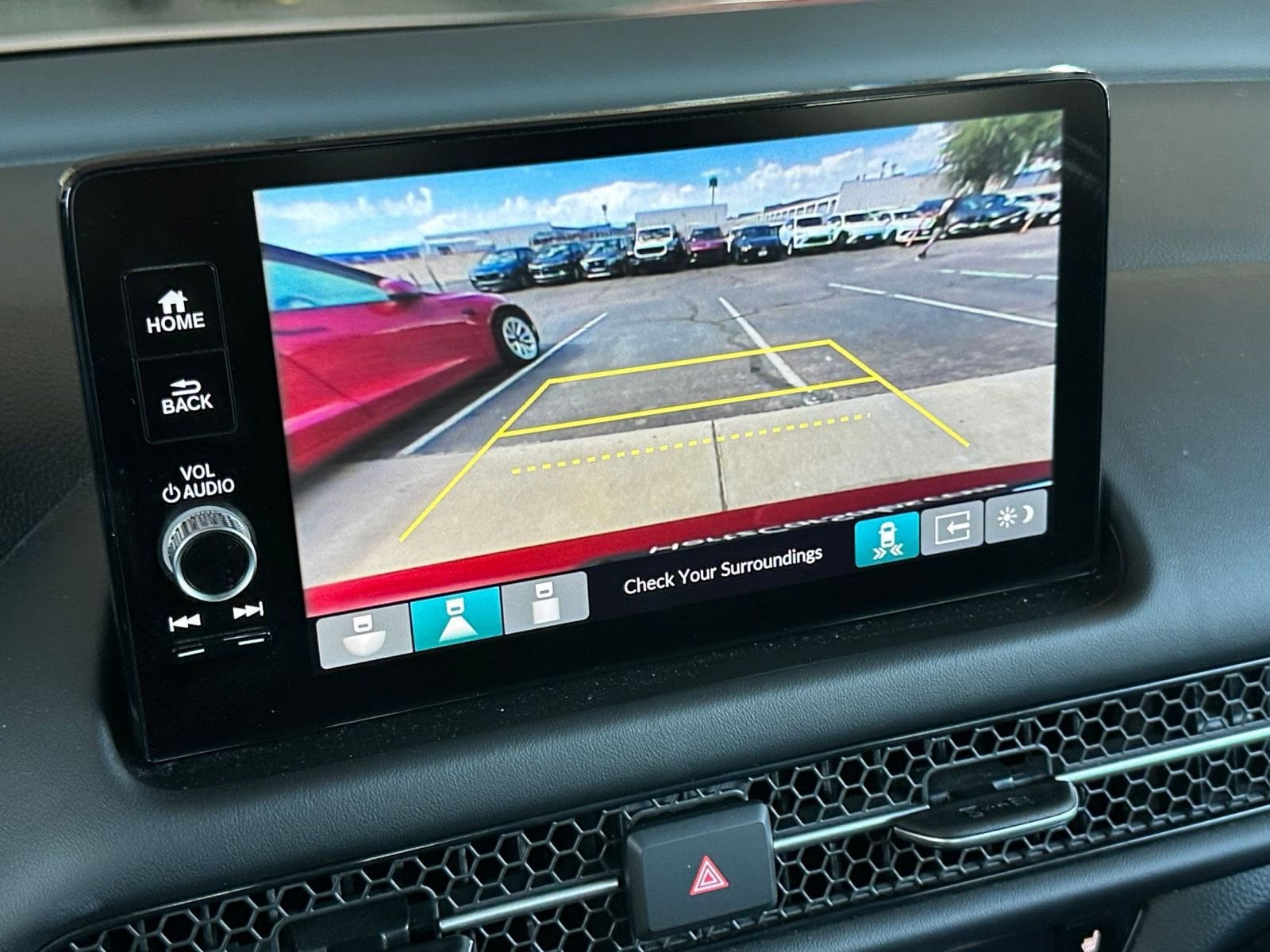 Thumbnail: 2025 Honda HR-V - 17