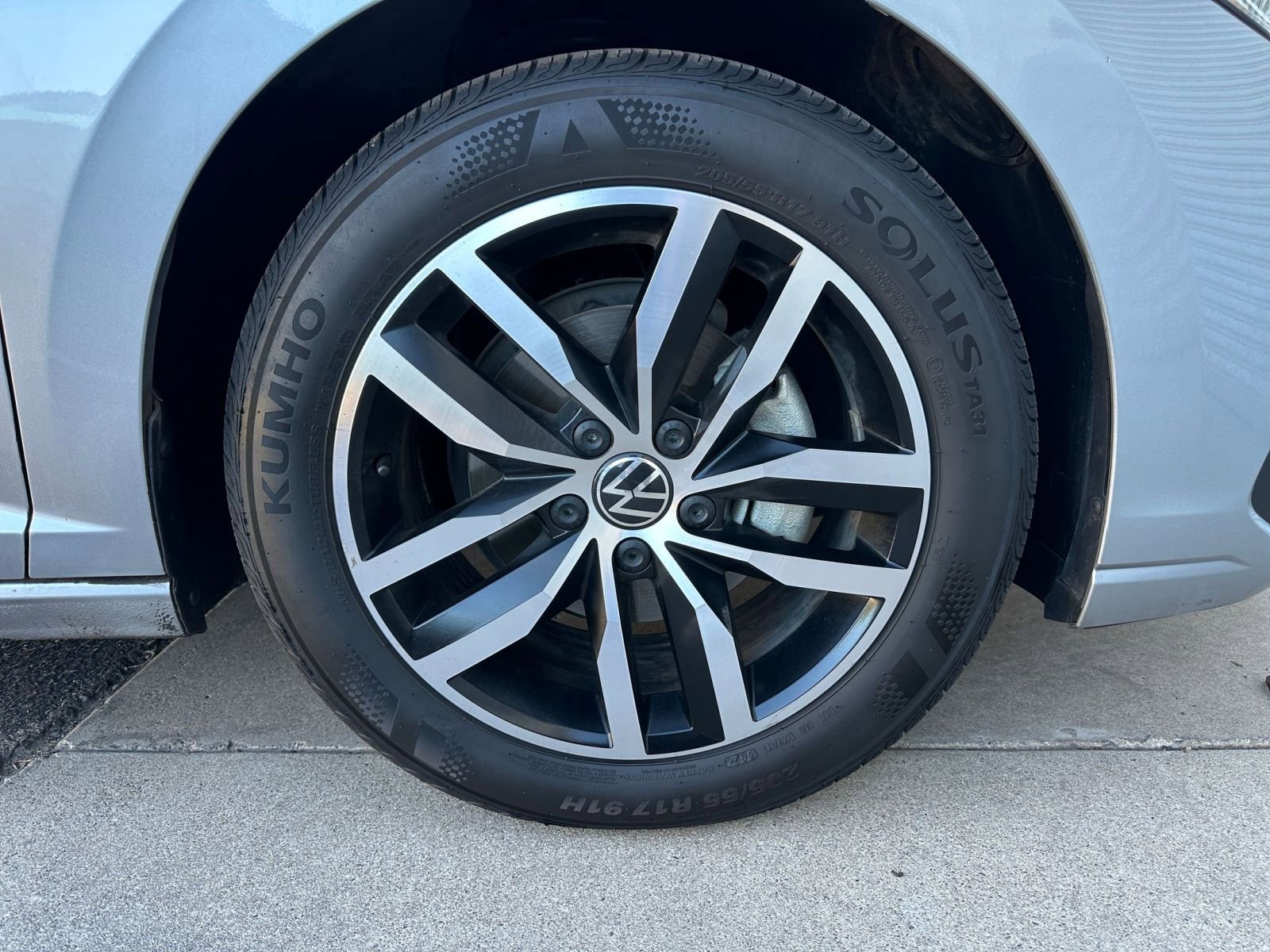 Thumbnail: 2025 Volkswagen Jetta - 30