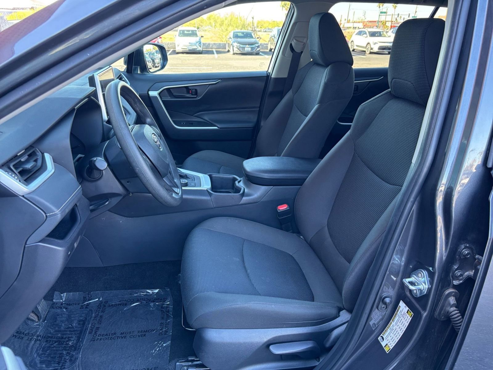 Thumbnail: 2025 Toyota RAV4 - 35