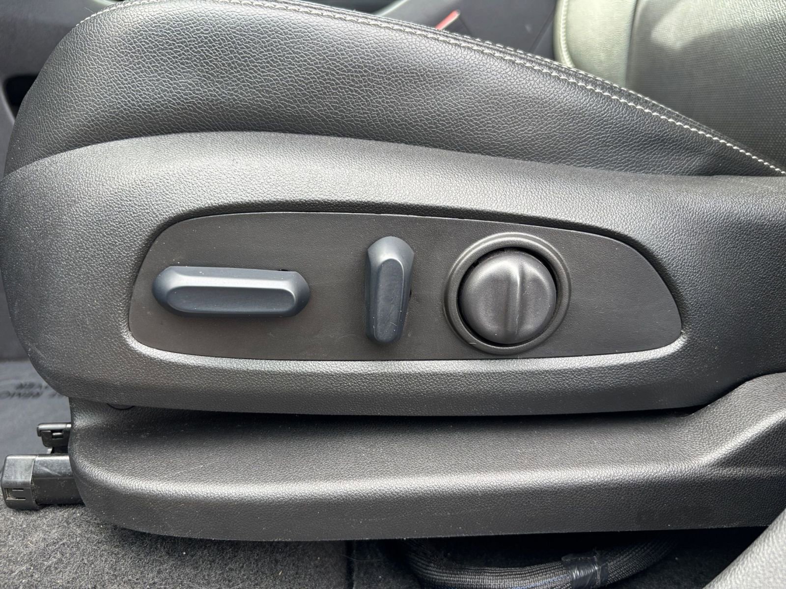 Thumbnail: 2024 GMC Terrain - 24