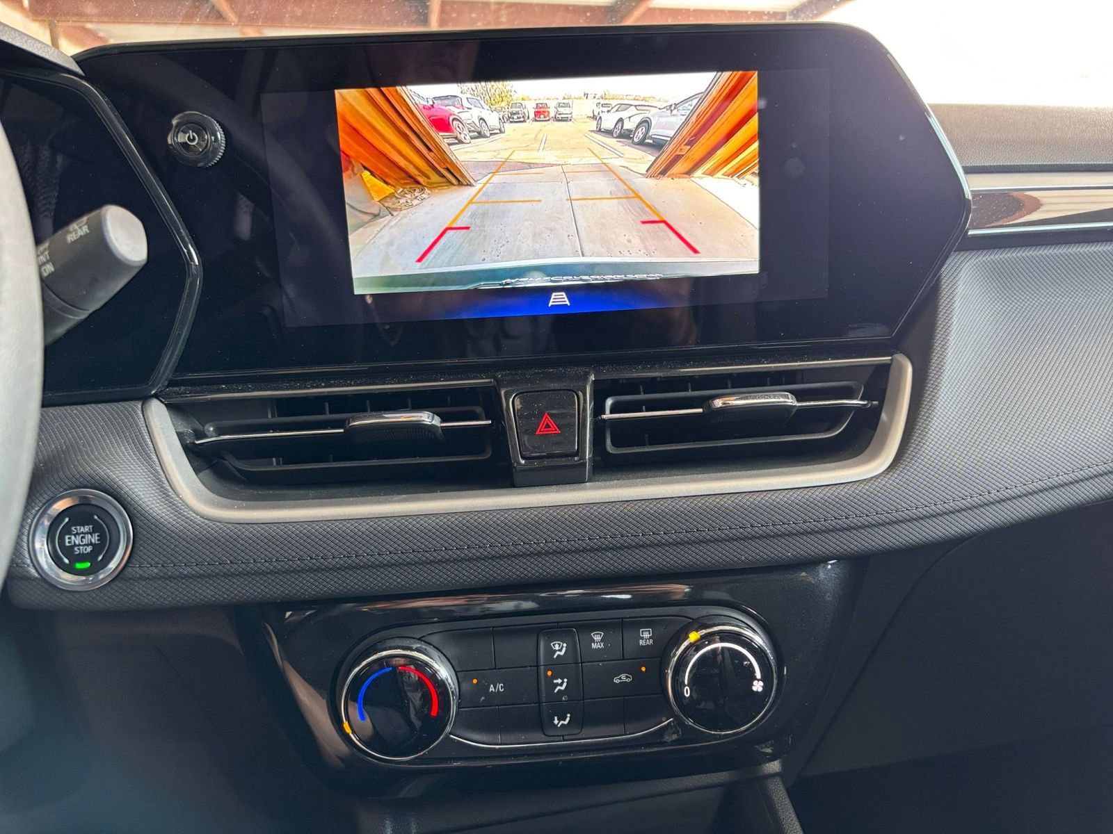 Thumbnail: 2025 Chevrolet TrailBlazer - 17