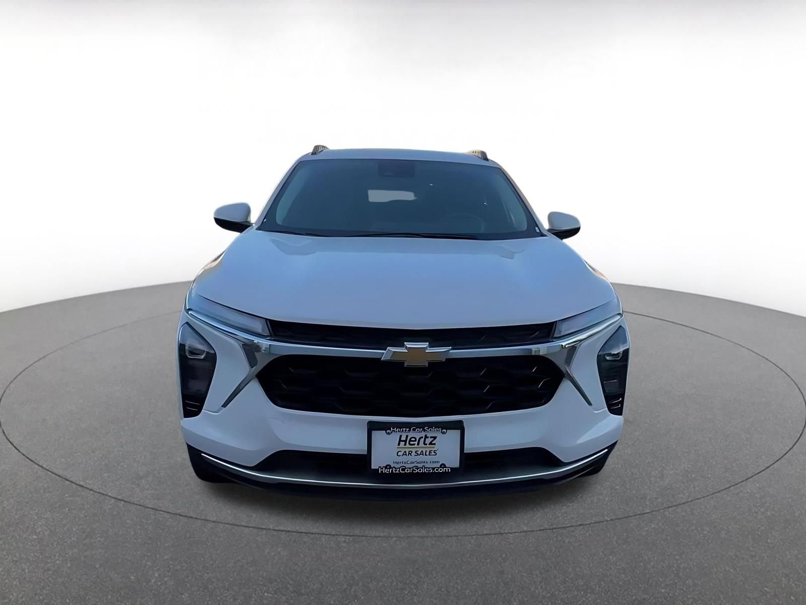 Thumbnail: 2025 Chevrolet Trax - 4