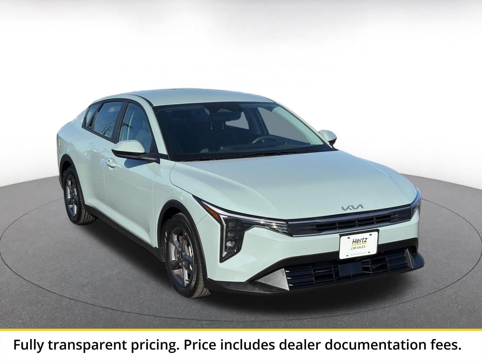 Thumbnail: 2026 Kia K4 - 1
