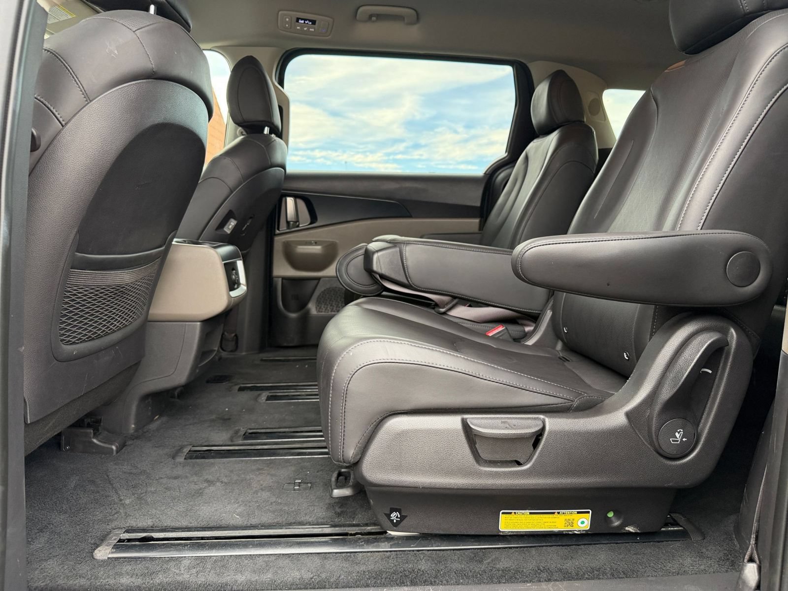 Thumbnail: 2026 Kia Carnival - 28