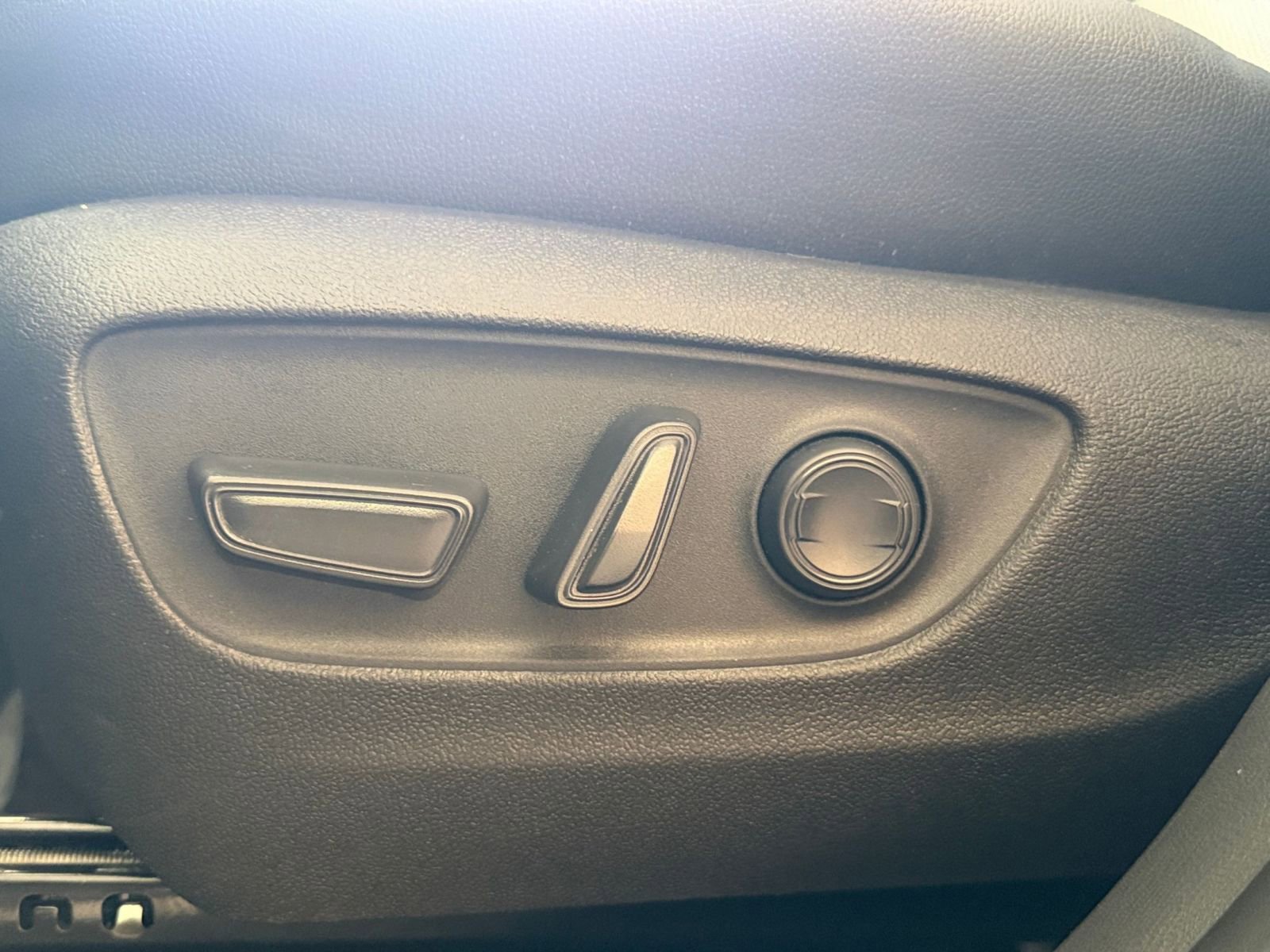 Thumbnail: 2025 Toyota Grand Highlander - 22