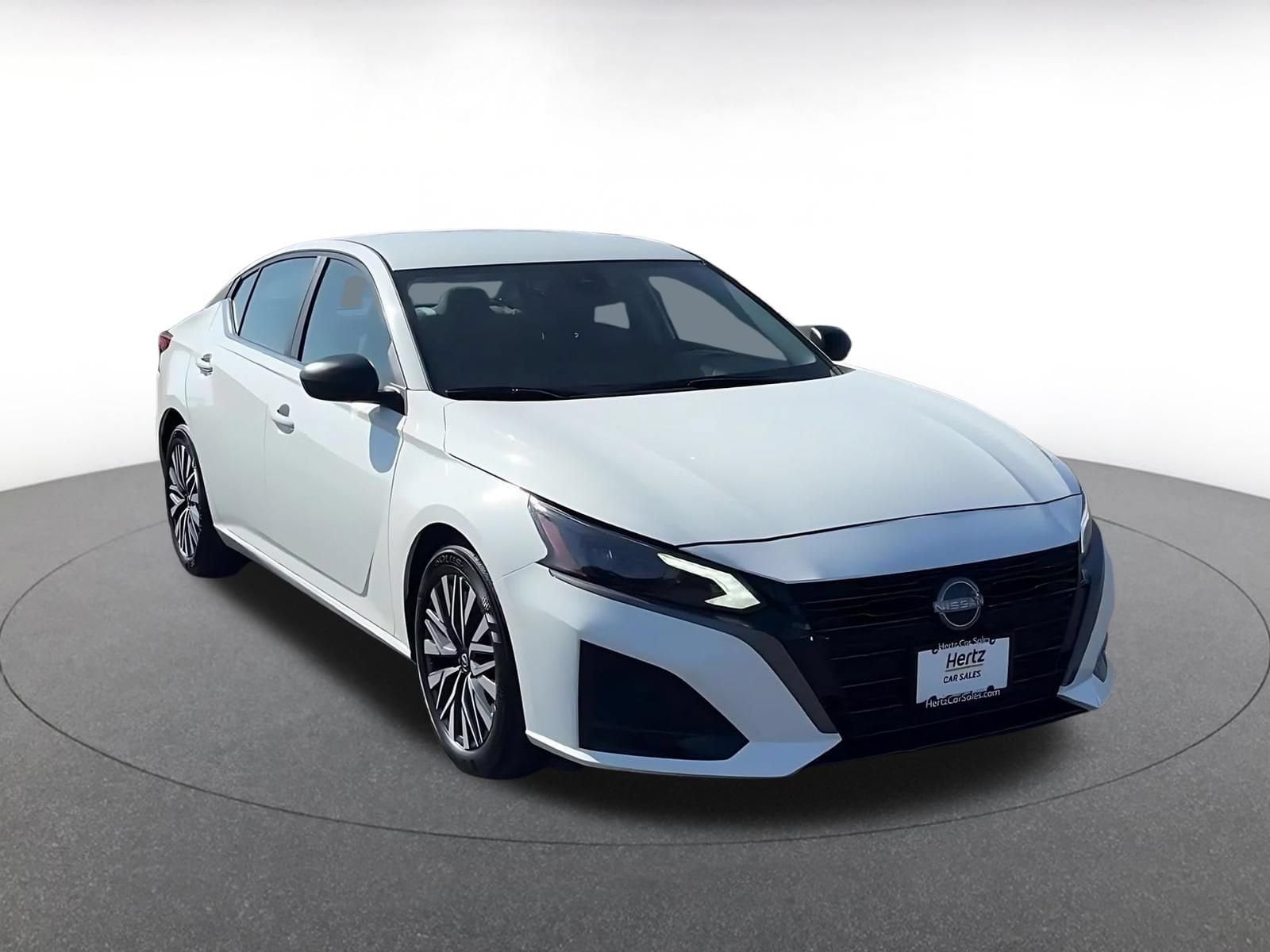 Thumbnail: 2026 Nissan Altima - 3