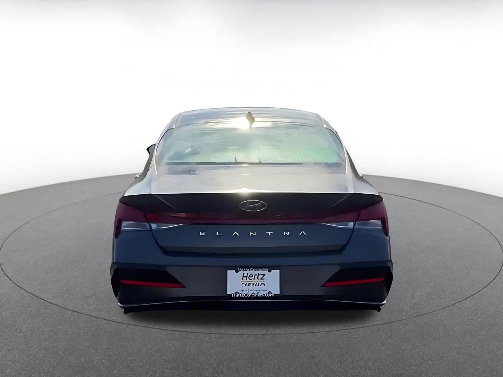 Thumbnail: 2025 Hyundai Elantra - 12