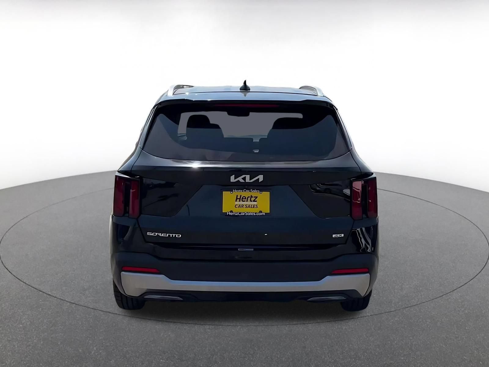 Thumbnail: 2024 Kia Sorento - 10