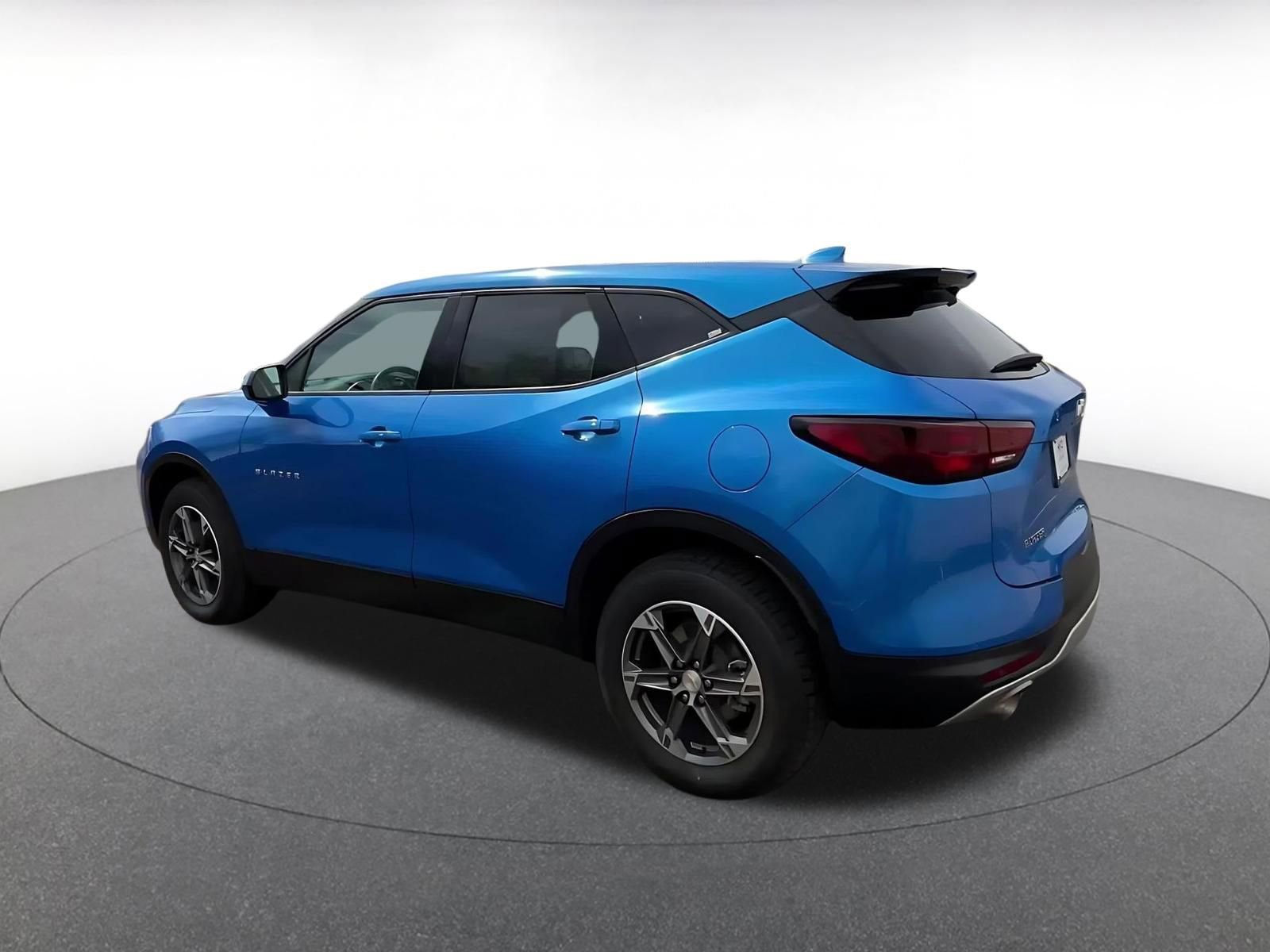 Thumbnail: 2025 Chevrolet Blazer - 10