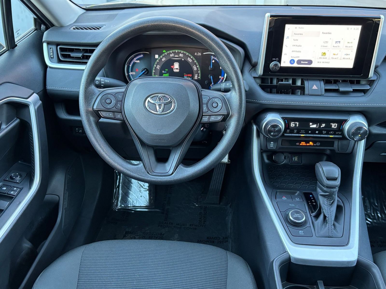 Thumbnail: 2025 Toyota RAV4 - 33