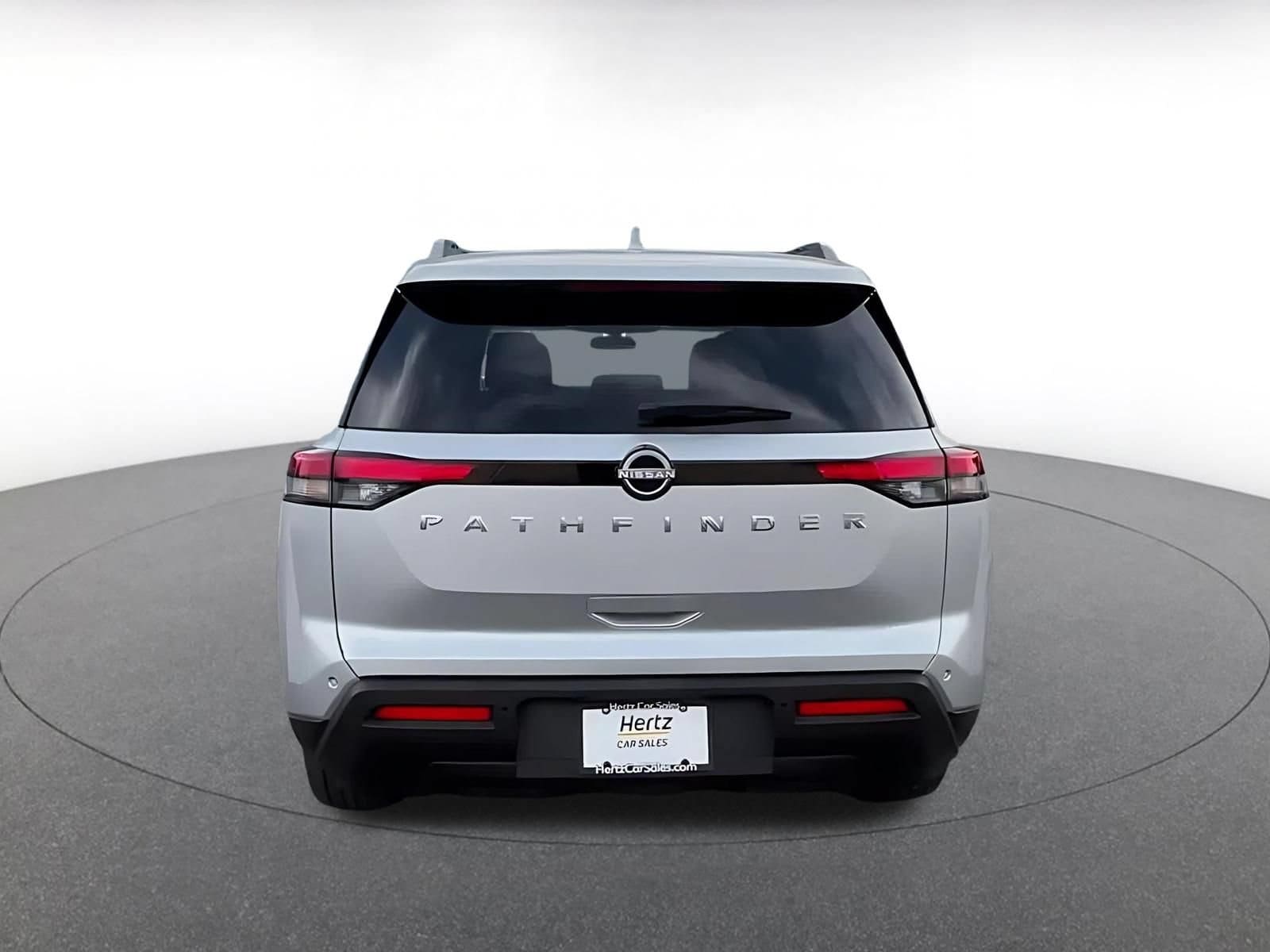 Thumbnail: 2025 Nissan Pathfinder - 12