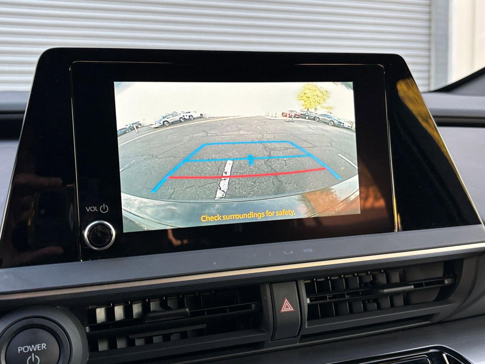 Thumbnail: 2025 Toyota Prius - 17