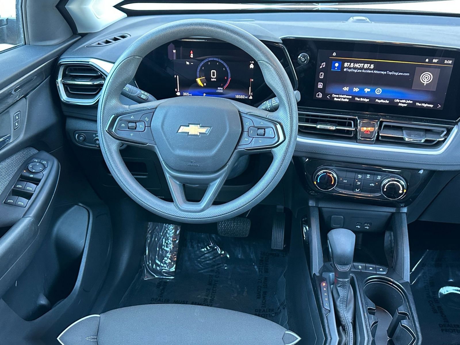 Thumbnail: 2025 Chevrolet TrailBlazer - 32