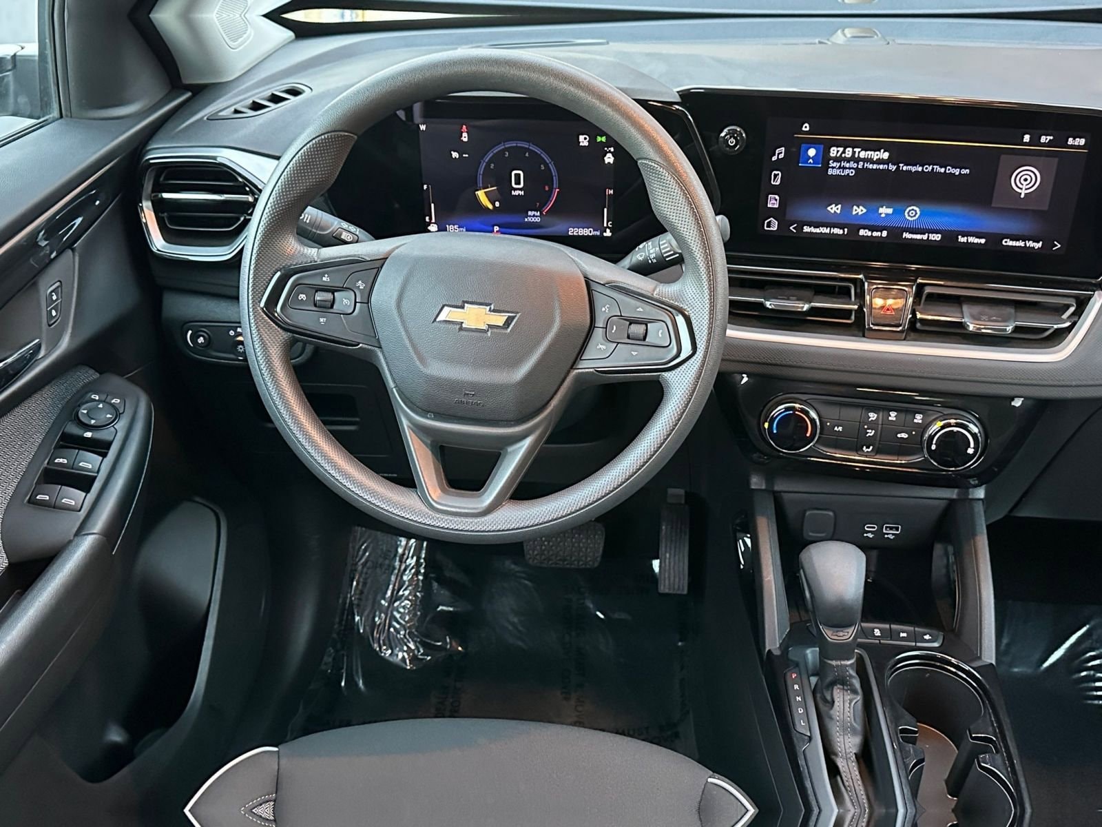 Thumbnail: 2025 Chevrolet TrailBlazer - 32