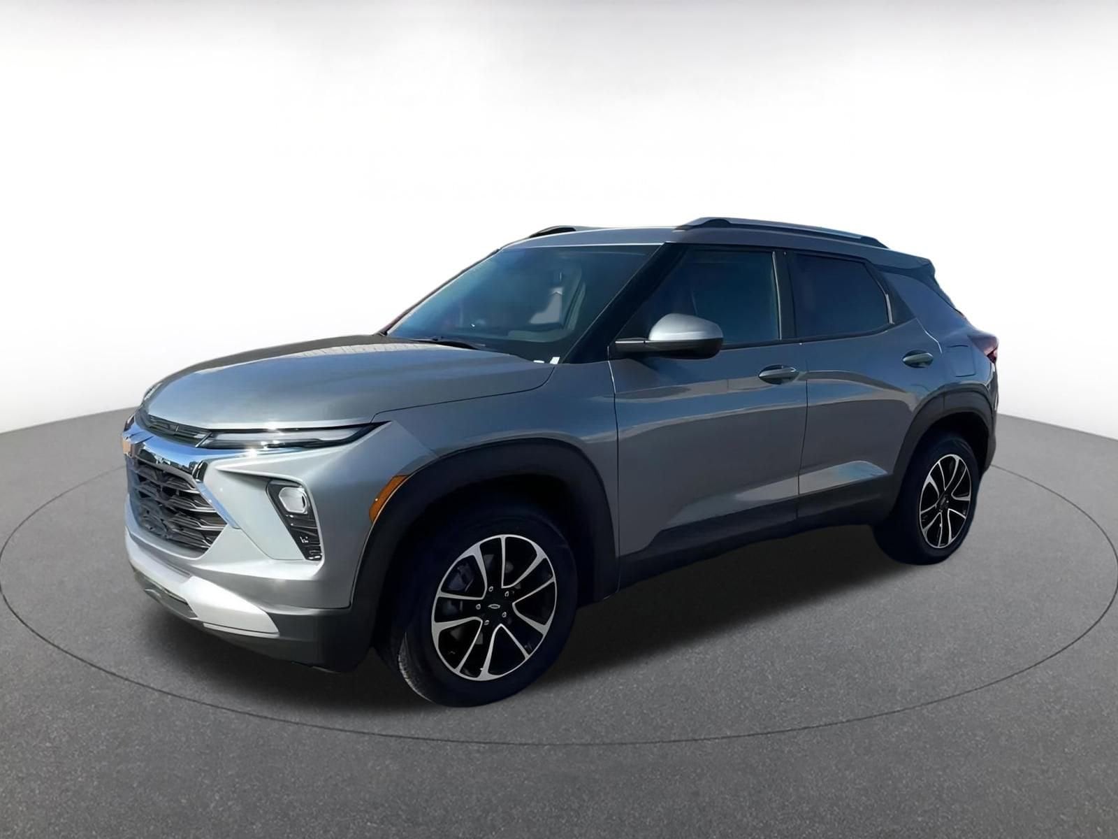 Thumbnail: 2025 Chevrolet TrailBlazer - 8