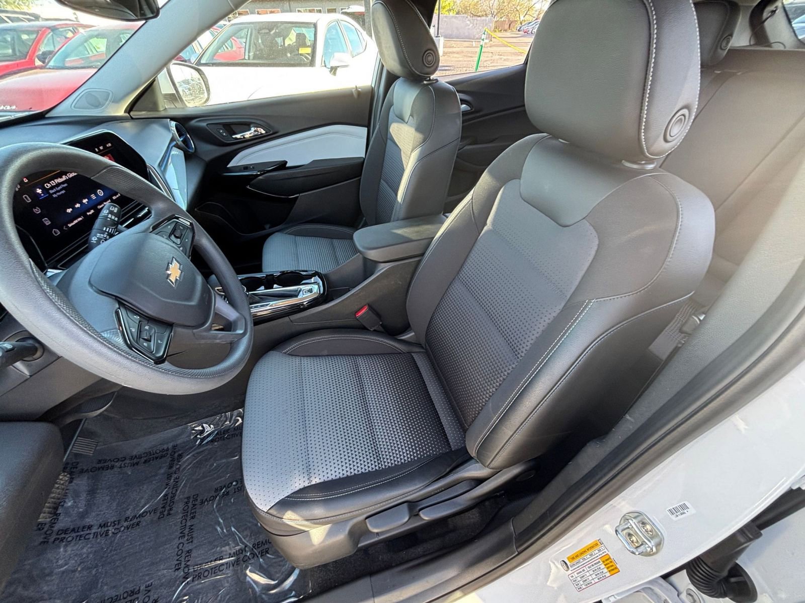 Thumbnail: 2025 Chevrolet Trax - 35