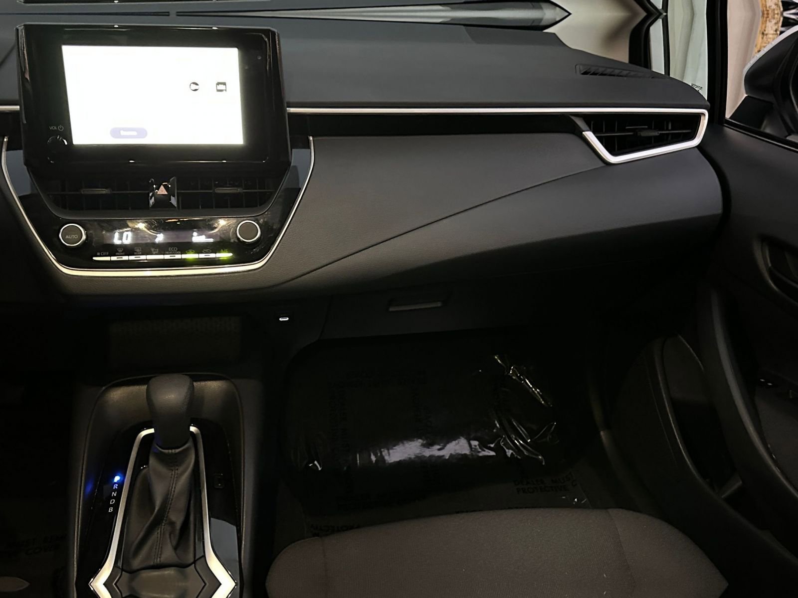 Thumbnail: 2025 Toyota Corolla - 33